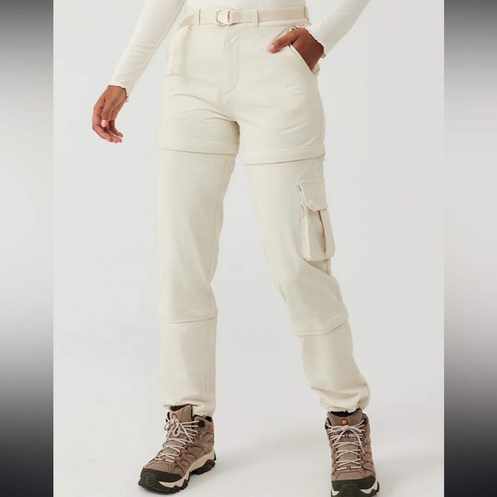 Rec Trek Zip Off pants in Bone